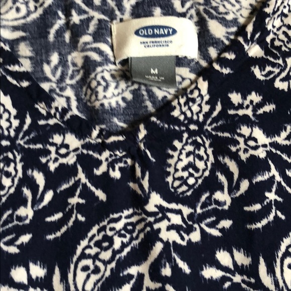 Old navy dress - Picture 2 of 2